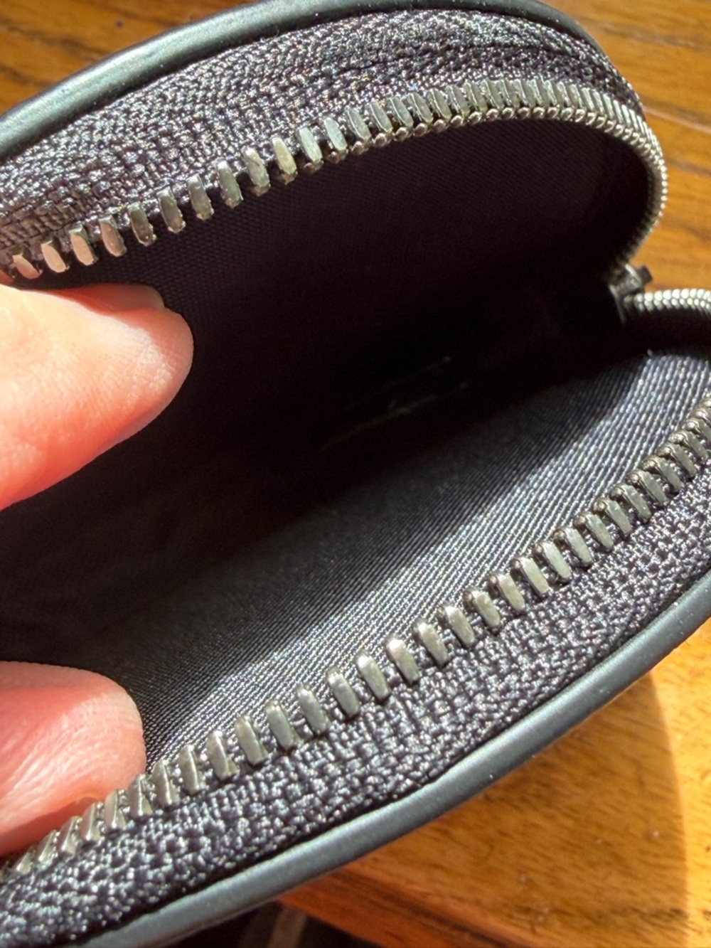 Circle Zip Pouch by Away: Black Round Leather EUC - Picture 3 of 4
